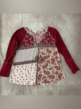Sundance Red Cream Burgundy Floral Patchwork Beaded Thermal Knit Tassels L